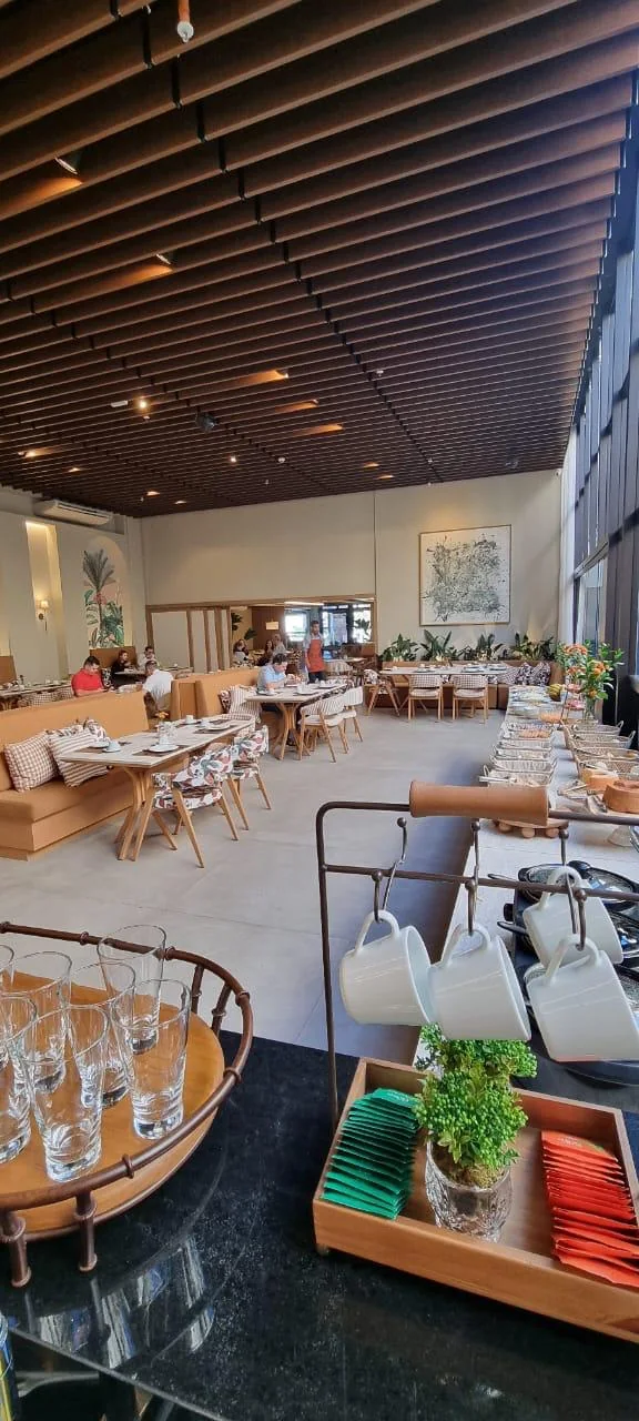 Ambiente para encontros e eventos no Aïoli